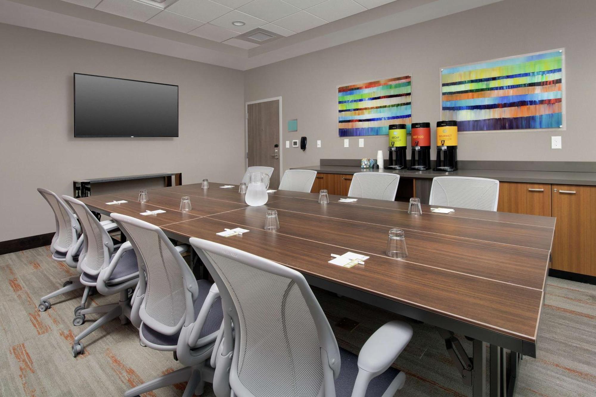 Home2 Suites By Hilton Charlottesville Downtown Buitenkant foto