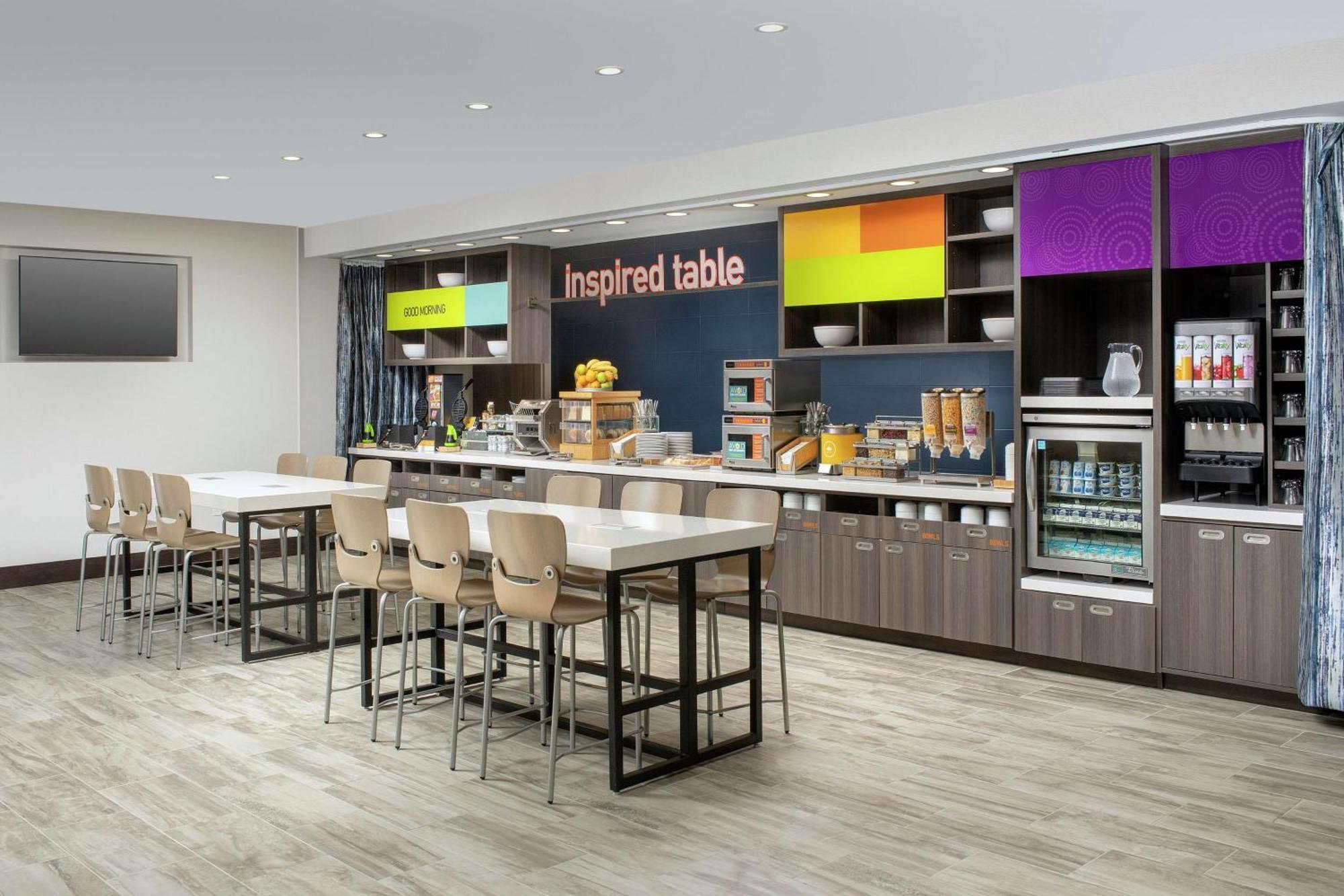 Home2 Suites By Hilton Charlottesville Downtown Buitenkant foto